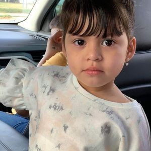 Meet your Posher, Veronica